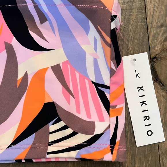 KIKIRIO SWIM BANDEAU FLORAL TOP SIZE SMALL NWT - Picture 2 of 4